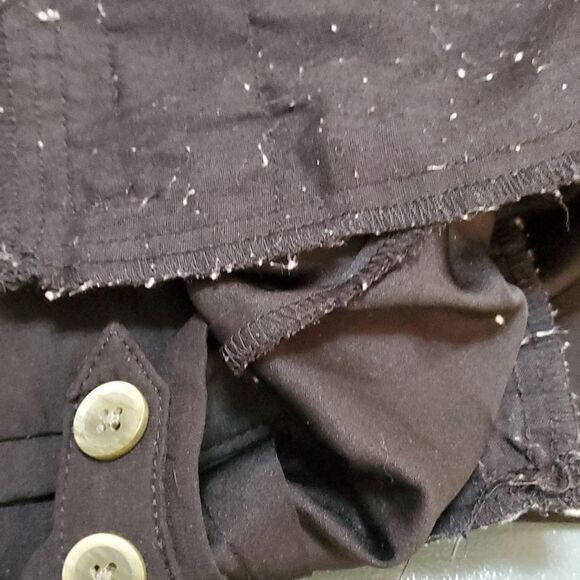 Kimchi Blue black pants, size 2. Very cute, pleats in front. With pockets. Cuffs - Picture 10 of 10